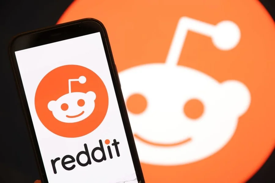 Reddit 
