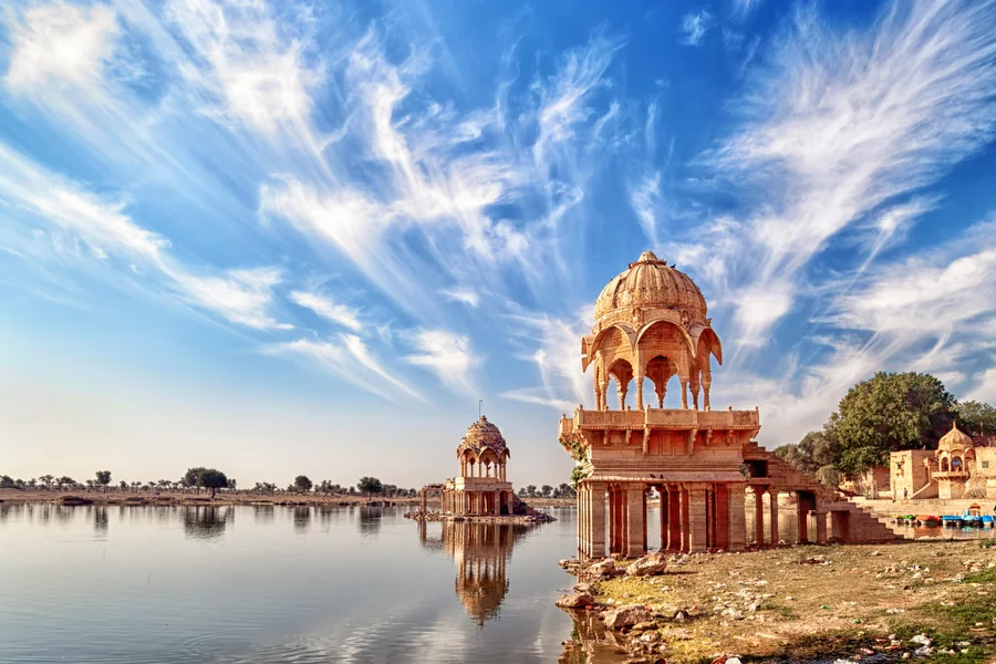 The Blue and the Golden: Unveiling Jodhpur and Jaisalmer’s Regal Splendor