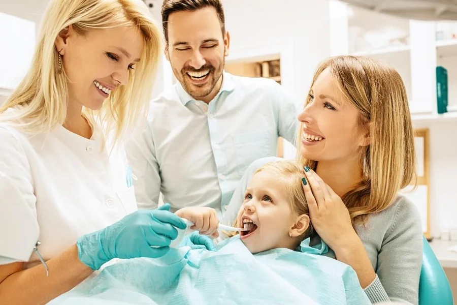 Why Family Dentistry Is The Best Option For Growing Families