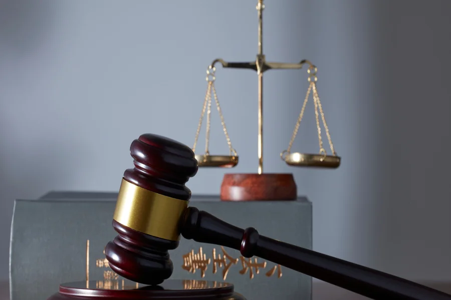 3 Things to Consider When Hiring a DUI Defense Lawyer